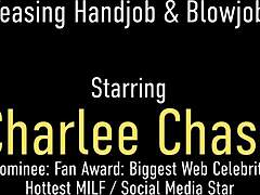 Charlee Chases verleidelijke orale vaardigheden zullen je doen verlangen naar meer