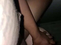 Latina Mutti genießt den Interracial Sex mit Negerschwanz