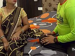 Une belle-mère indienne sauve le divorce de sa fille avec de l'audio en hindi