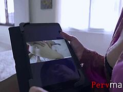 Taboo aile videosu: üvey oğul Jessica Ryan ile porno izlerken yakalandı