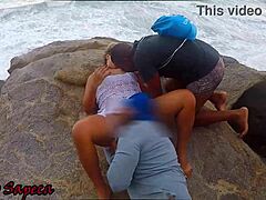 Amante och Cruz da Galera blir smutsiga på stranden