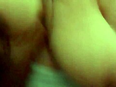 HD-video af en filippinsk MILF i en sexbånd