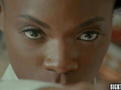 بنات سوداء ساخنات يرضين رغباتهن الجنسية في هذا الفيديو اللواتي يحببن الجنس